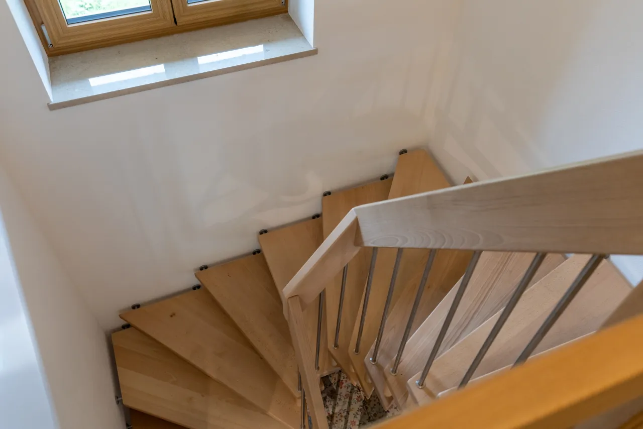 bauunternehmen erhard eschenlohe einfamilienhaus treppenhaus