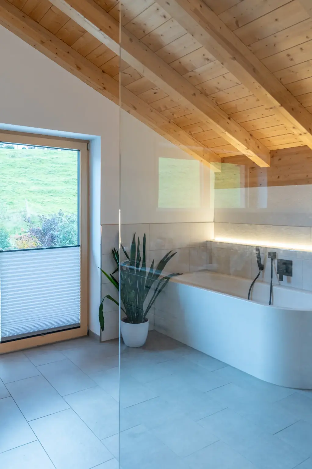 bauunternehmen erhard schoenberg einfamilienhaus badewanne