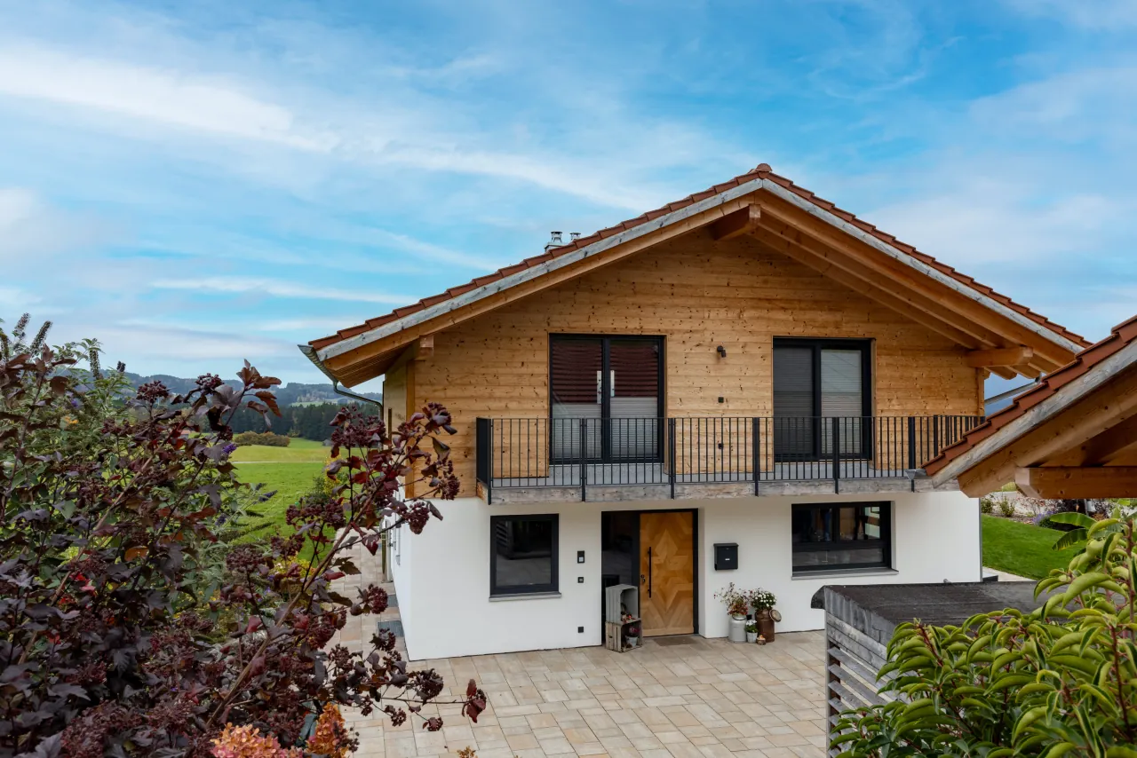 bauunternehmen erhard schoenberg einfamilienhaus eingang